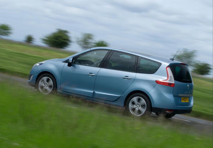  Renault Grand Scenic (JZ) 2009 года  (UK) (фото 25 из 35)